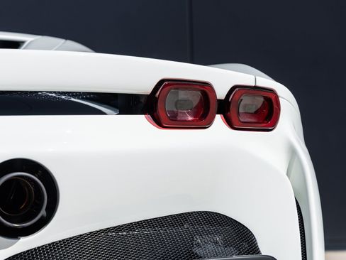 Used 2023 Ferrari SF90 Stradale image 12
