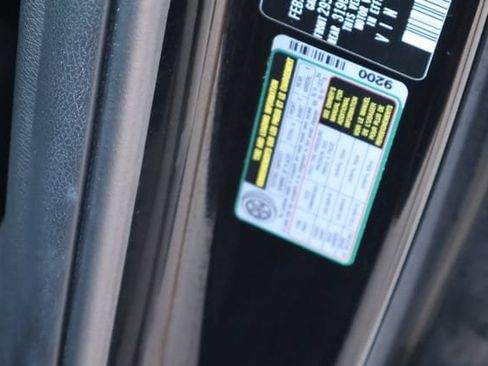 Used 2023 Kia Telluride LX FWD image 30