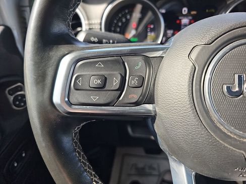 Used 2022 Jeep Wrangler Unlimited Sahara w/ Cold Weather Group image 22