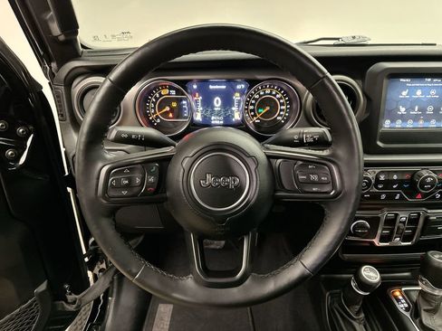 Used 2021 Jeep Wrangler Unlimited Sport image 28
