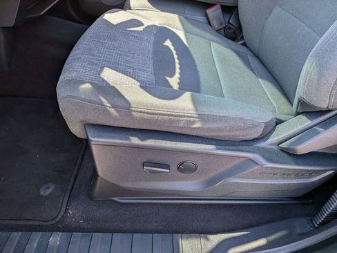 Used 2023 Ford F150 XLT RWD image 13