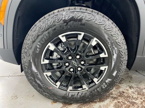 New 2026 Chevrolet Traverse Z71 w/ Enhanced Driving Package AWD/4WD image 29