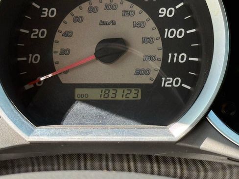 Used 2005 Toyota Tacoma PreRunner RWD image 32