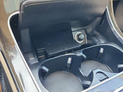 Used 2020 Mercedes-Benz C 300 4MATIC Sedan image 33