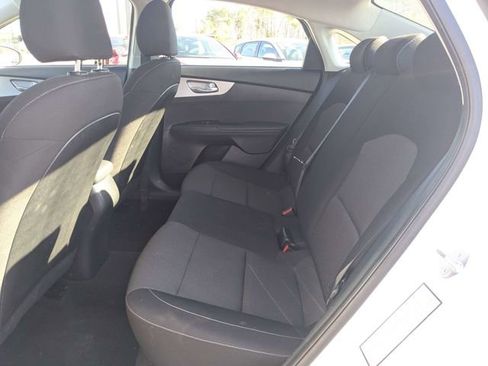 Used 2024 Kia Forte LXS image 12