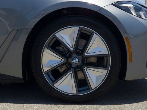 New 2026 BMW i4 eDrive40 w/ Premium Package RWD image 7