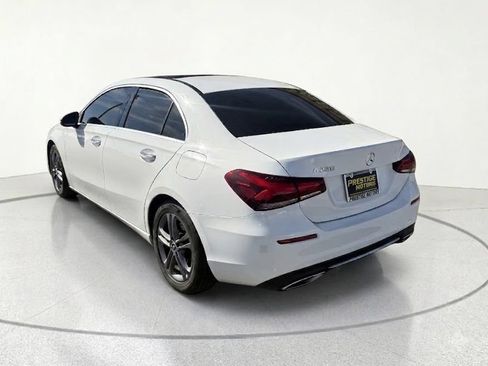 Used 2020 Mercedes-Benz A 220 image 2