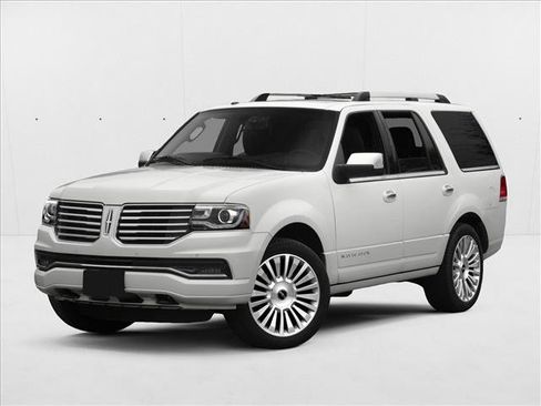 Used 2015 Lincoln Navigator 4WD image 1