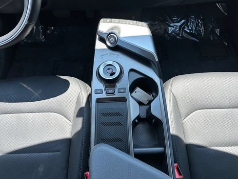 Used 2024 Kia EV6 Wind AWD/4WD image 11