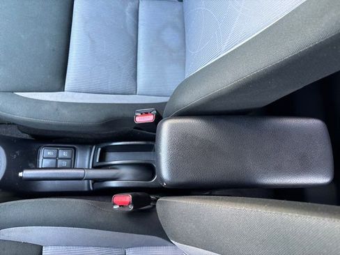 Used 2018 Toyota Prius C Two FWD image 32