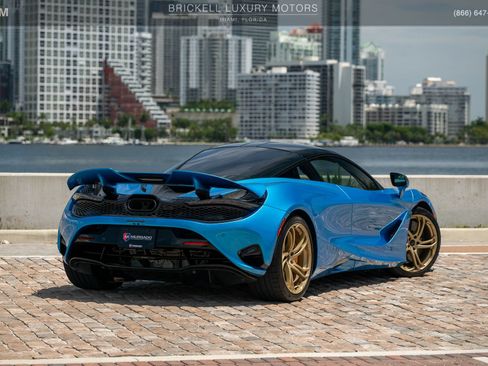 Used 2025 McLaren 750S RWD image 4