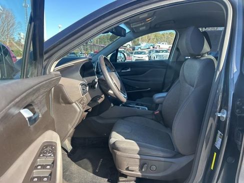 Used 2020 Hyundai Santa Fe SEL w/ Convenience Package image 13