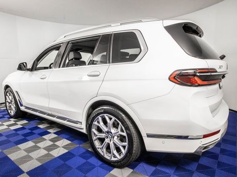 Used 2025 BMW X7 xDrive40i image 6