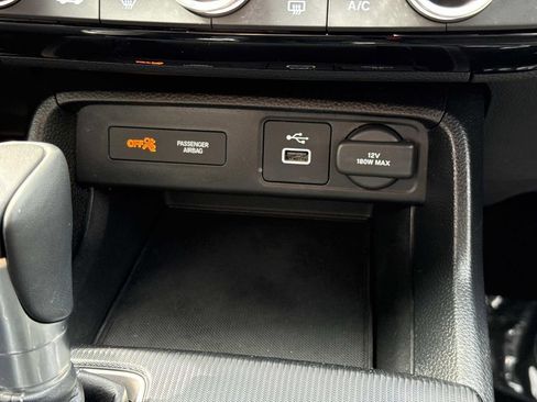 Used 2023 Honda Civic Sport image 6