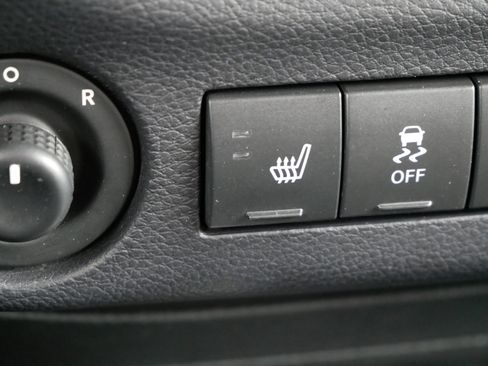 Used 2016 Jeep Wrangler Unlimited Sahara image 28