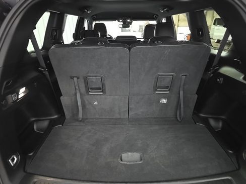 Used 2024 Jeep Grand Cherokee L Laredo AWD/4WD image 11