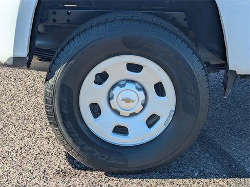 Used 2016 Chevrolet Colorado W/T w/ WT Convenience Package image 9