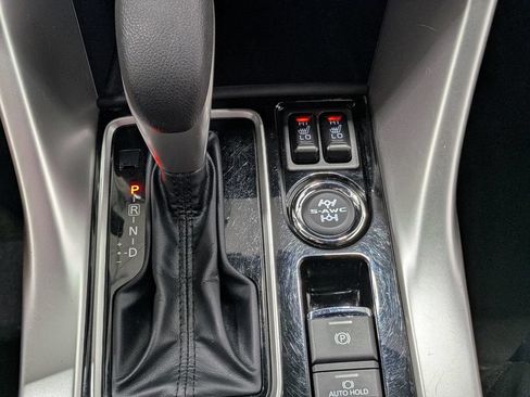 Used 2024 Mitsubishi Eclipse Cross SEL AWD/4WD image 12