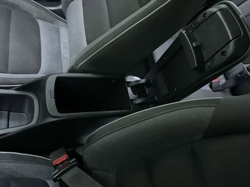 Used 2022 Chevrolet TrailBlazer LT w/ LPO, Blackout Package image 25