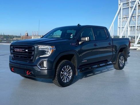Used 2021 GMC Sierra 1500 AT4 w/ AT4 Value Package AWD/4WD image 4
