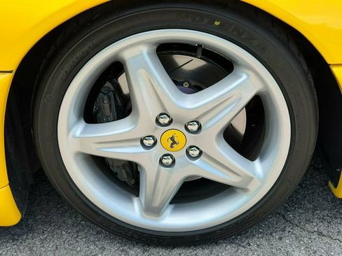 Used 1995 Ferrari F355 Berlinetta RWD image 34