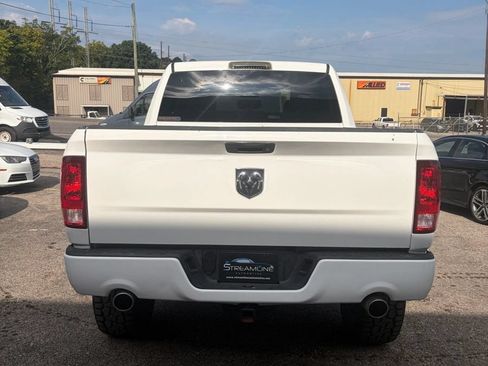 Used 2016 RAM 1500 Express AWD/4WD image 6