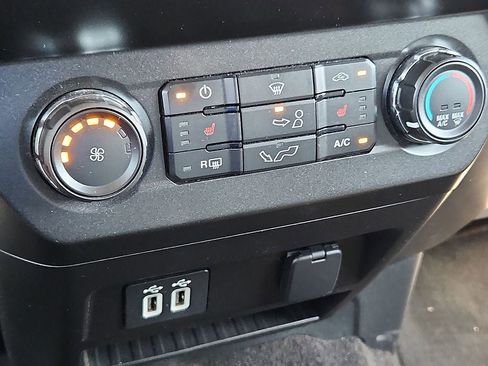 Used 2020 Ford F150 XLT w/ Equipment Group 302A Luxury image 25