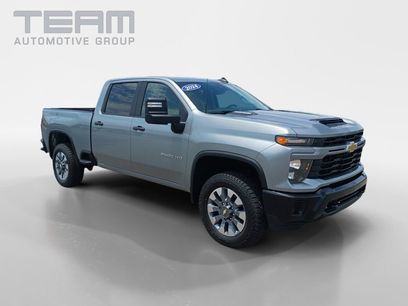 Used 2024 Chevrolet Silverado 2500 Custom w/ Custom Value Package