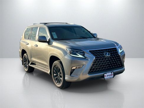 Used 2023 Lexus GX 460 Premium image 3