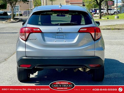 Used 2017 Honda HR-V EX image 23