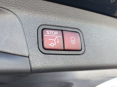 Used 2024 Mercedes-Benz GLS 450 GLS 450 image 10