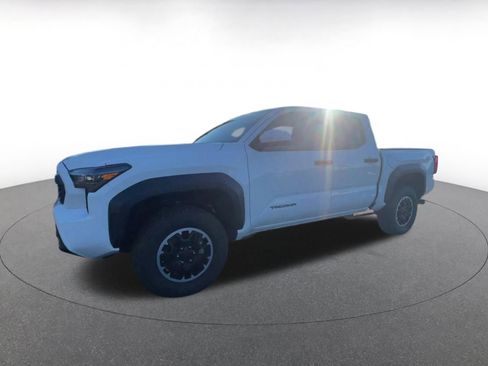 Used 2025 Toyota Tacoma TRD Off-Road image 7