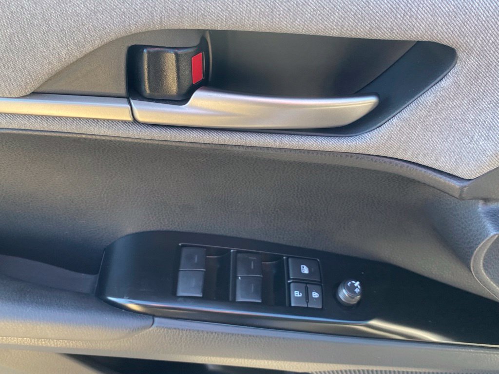 Used 2026 Toyota Camry LE FWD image 21