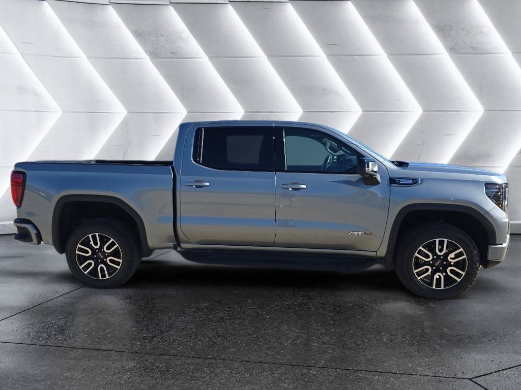 Used 2026 GMC Sierra 1500 AT4 w/ AT4 Premium Package AWD/4WD image 4