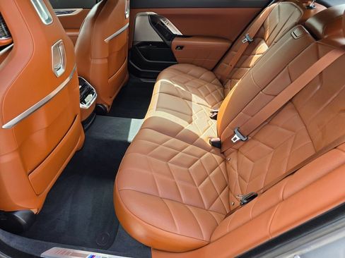 Used 2024 BMW 740i w/ Executive Package RWD image 13