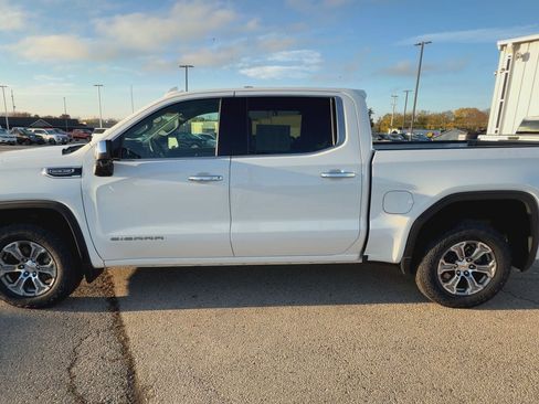 Used 2024 GMC Sierra 1500 SLT image 5