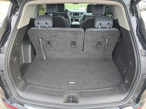 Used 2020 Buick Enclave Essence w/ Sport Touring Edition image 18