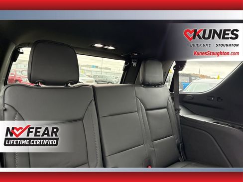 Used 2022 GMC Yukon Denali image 47