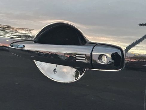 Certified 2023 Nissan Pathfinder SV w/ Black Appearance Package image 14