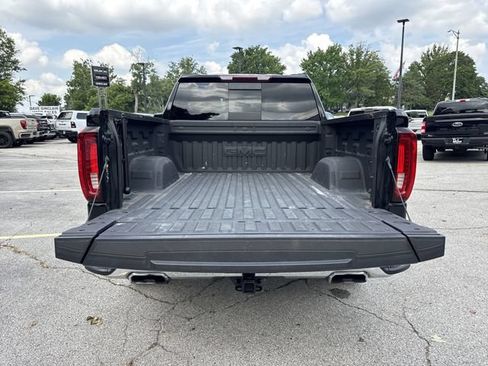 Used 2023 GMC Sierra 1500 SLT w/ SLT Premium Package AWD/4WD image 26