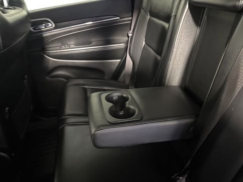 Certified 2020 Jeep Grand Cherokee Limited w/ Trailer Tow Group IV image 24