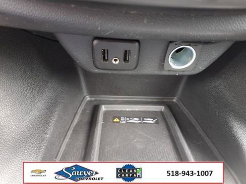 Used 2023 Chevrolet Traverse LT w/ LPO, Floor Liner Package image 21