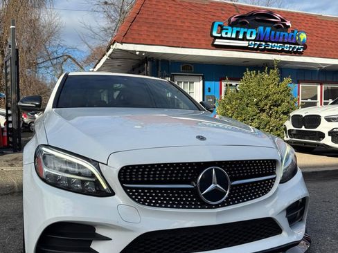 Used 2019 Mercedes-Benz C 300 Sedan image 2