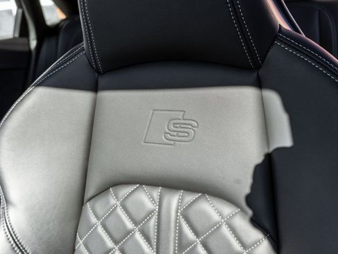 Used 2023 Audi S4 Premium Plus w/ Premium Plus Package image 7