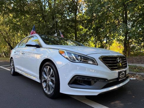 Used 2015 Hyundai Sonata Limited 2.0T image 4