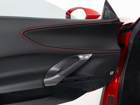 Used 2023 Ferrari SF90 Stradale image 25