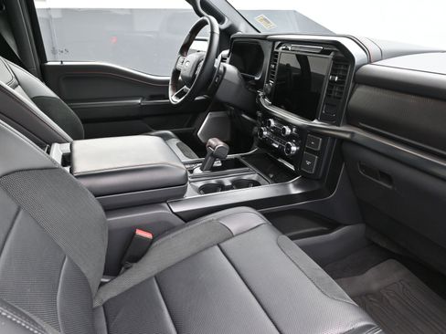 Used 2025 Ford F150 Raptor image 28