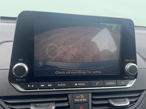 Used 2020 Nissan Altima 2.5 SR w/ Premium Package FWD image 15