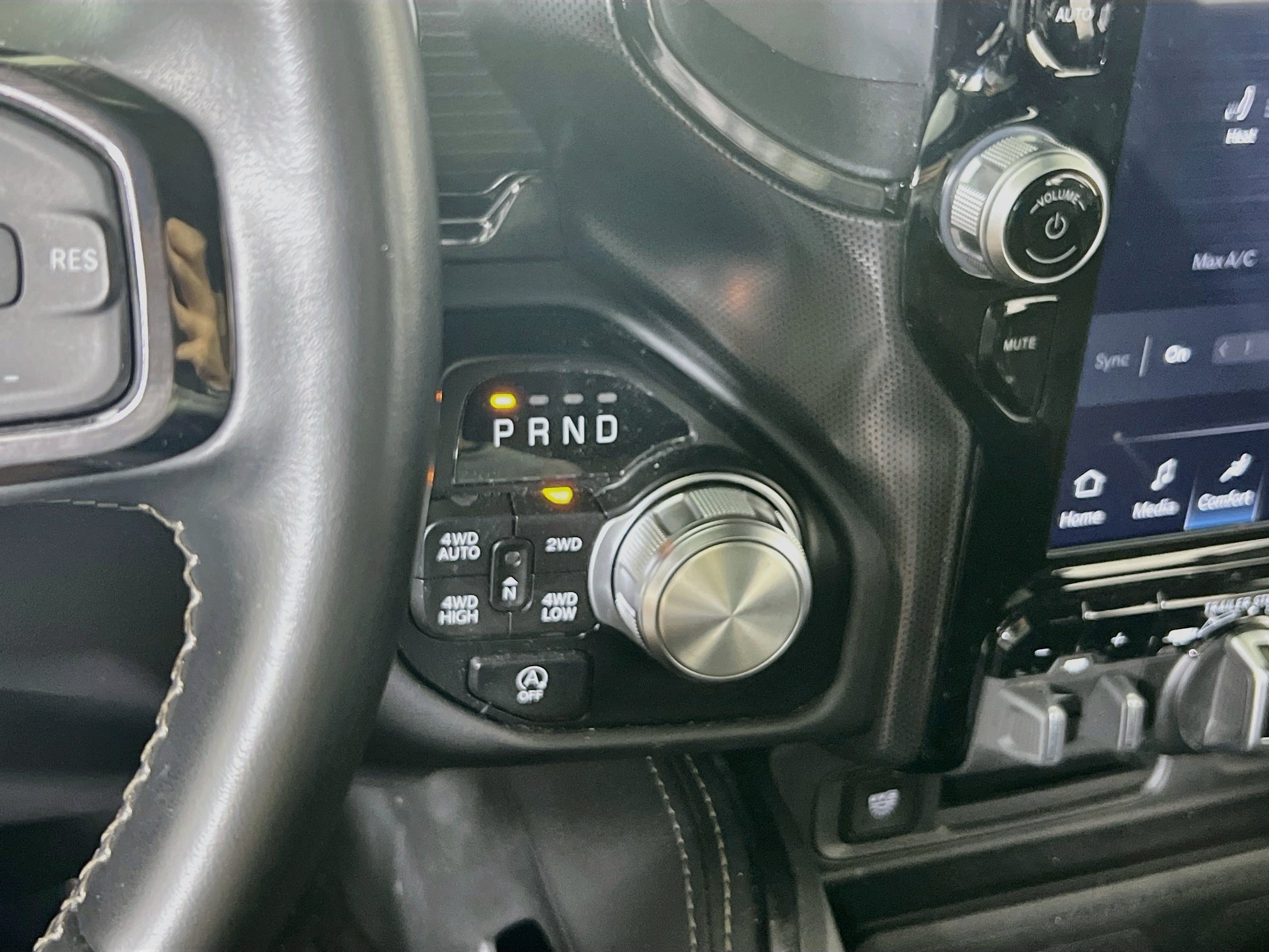 Used 2023 RAM 1500 Limited w/ (RED) Edition AWD/4WD image 17