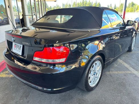 Used 2010 BMW 128i Convertible image 7